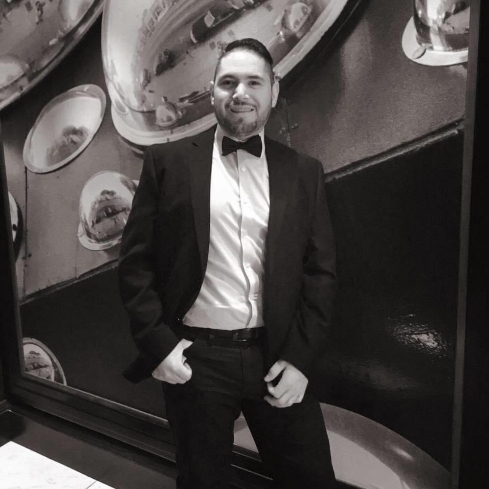 Meet your Posher, Luis - Picture 4 of 8